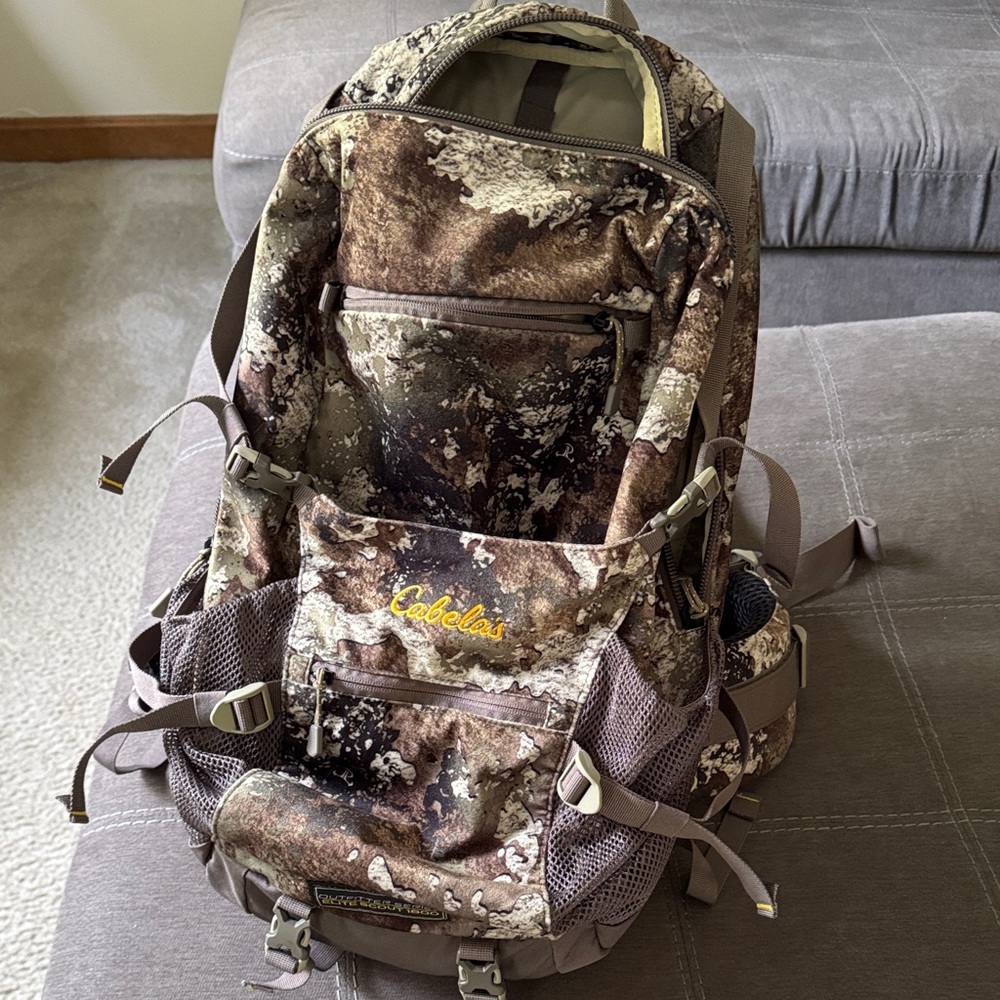 Cabela's Camouflage Backpack for Men
